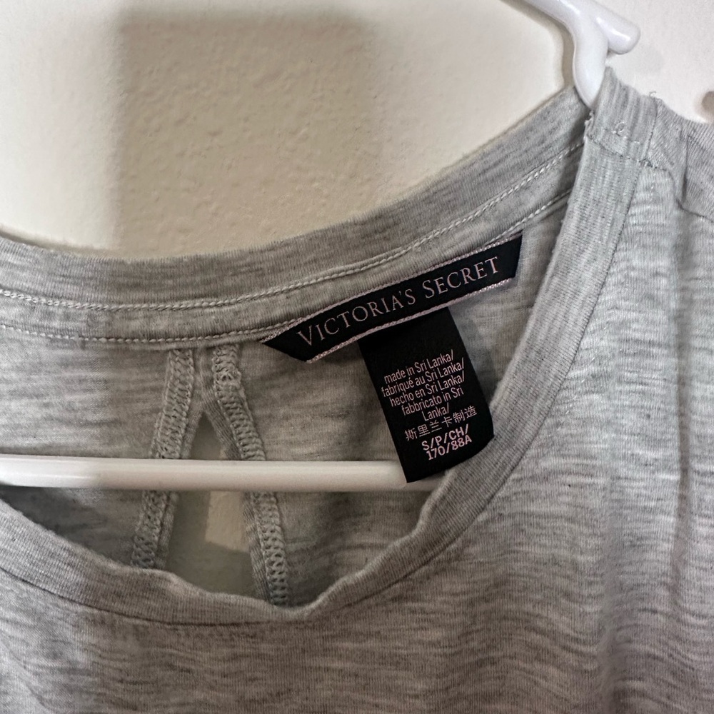 Victoria's Secret Gray Tank Top - Picture 3 of 5